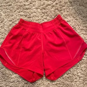 lululemon size 2 hotty hot red shorts